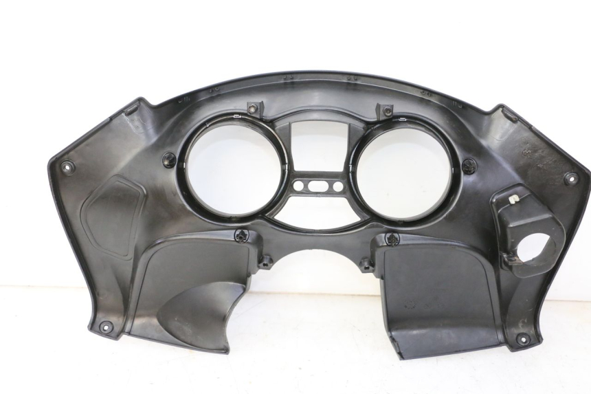 photo de CONTACHILOMETRI CARENA PIAGGIO MP3 LT 300 (2010 - 2016) - Caratteristiche distintive