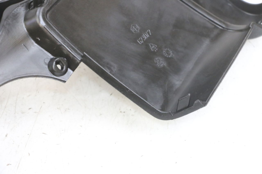 photo de CONTACHILOMETRI CARENA PIAGGIO MP3 RL 250 (2007 - 2010) - Dettaglio del componente