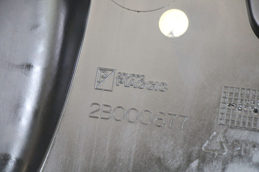 photo de CONTACHILOMETRI CARENA PIAGGIO MP3 500 (2014 - 2016)