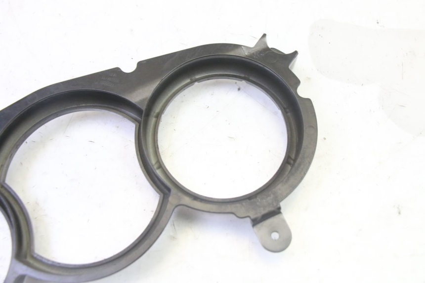 photo de Cornice del contachilometri PEUGEOT SATELIS 125 (2013 - 2018)