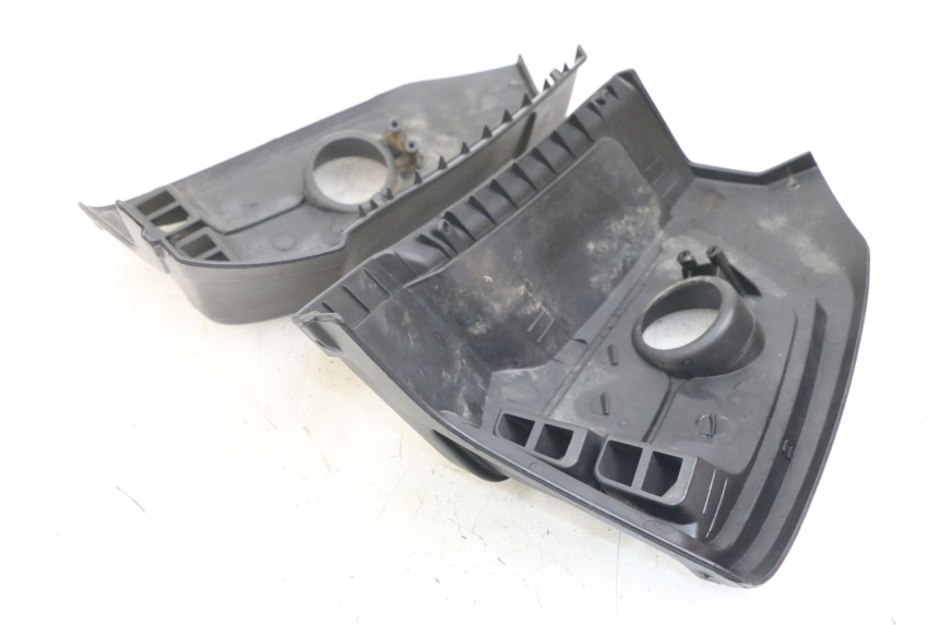 photo de COPERCHIO FANALE POSTERIORE HYTRACK HY S 4X4 410 (2013 - 2016) - Zoom sullo stato d'uso