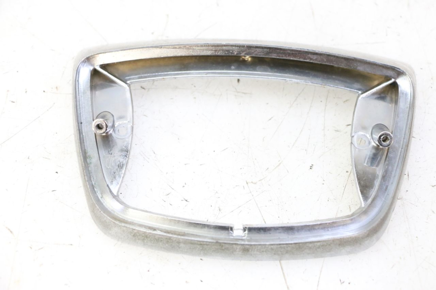 photo de COPERCHIO FANALE POSTERIORE PIAGGIO LXV 4T 50 (2009 - 2013)