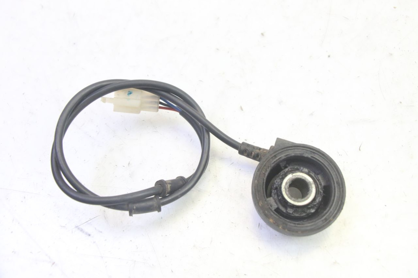 photo de TACHIMETRO RINVIO YAMAHA TZR 50 (2008 - 2016) - Primo piano tecnico