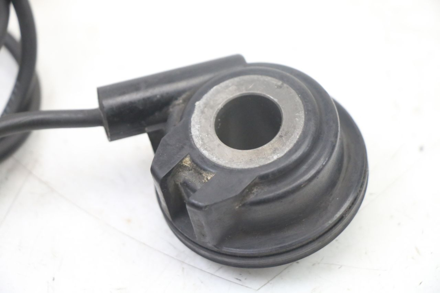 photo de ENTRAINEUR CONTACHILOMETRI YAMAHA FZS FAZER 600 (2001 - 2003)