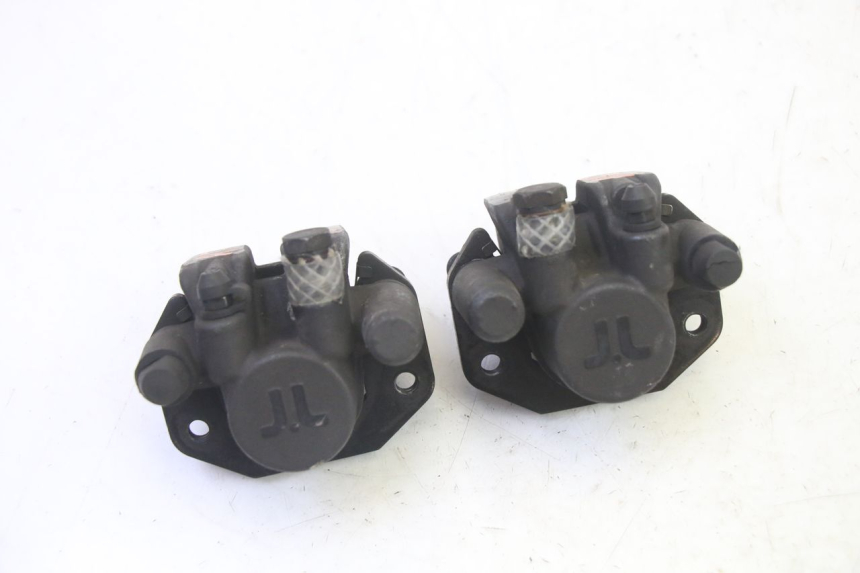 photo de PINZA FRENO POSTERIORE QUADRO 4 4D 350 (2015 - 2018)