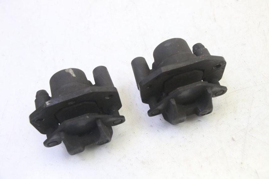 photo de PINZA FRENO POSTERIORE QUADRO 4 4D 350 (2015 - 2018)