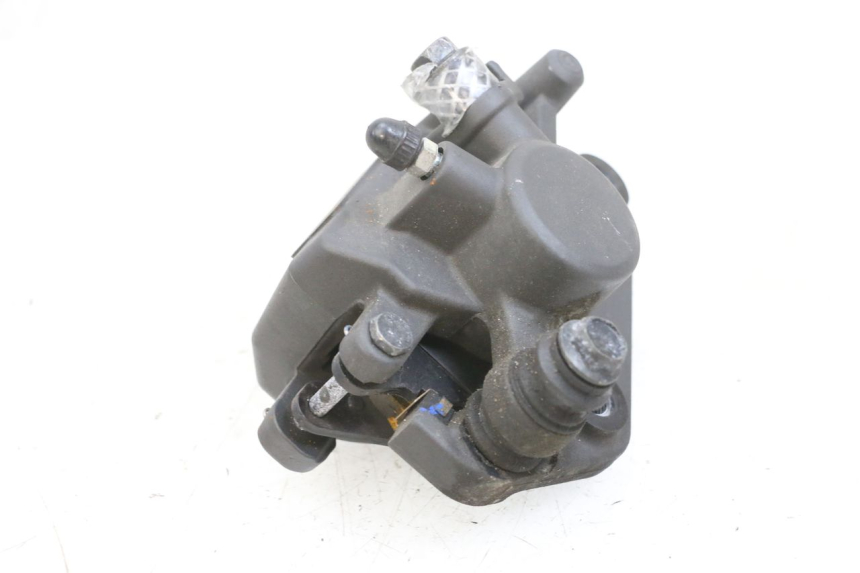 photo de PINZA FRENO POSTERIORE YAMAHA TRICITY 300 (2020 - 2024) - Primo piano tecnico