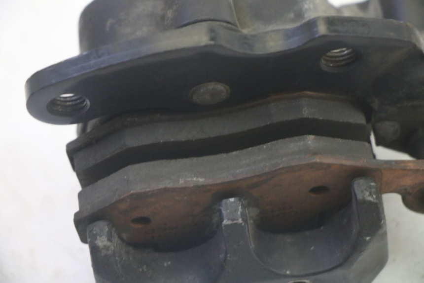 photo de PINZA FRENO POSTERIORE PIAGGIO XEVO - X EVO 125 (2007 - 2017) - Dettagli dei punti di fissaggio