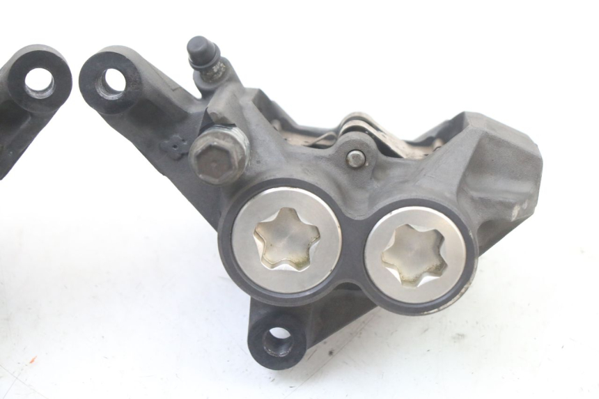 photo de PINZA FRENO ANTERIORE  YAMAHA FZ6 FAZER S2 600 (2007 - 2011)
