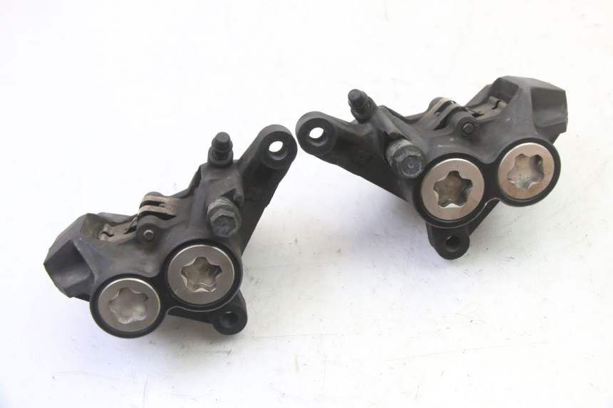 photo de PINZA FRENO ANTERIORE  YAMAHA FZ6 FAZER S2 600 (2007 - 2011)