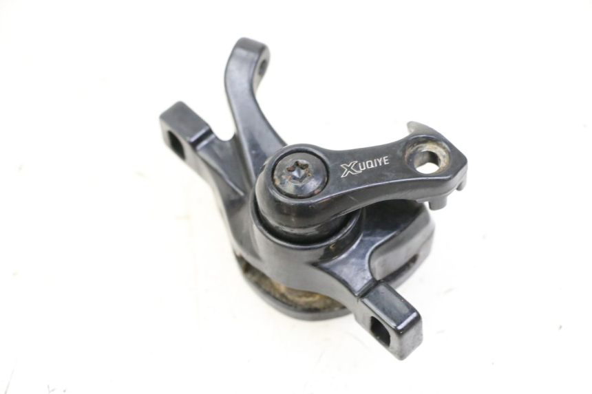 photo de PINZA FRENANTE ANTERIORE KUKIRIN G2 MASTER 1