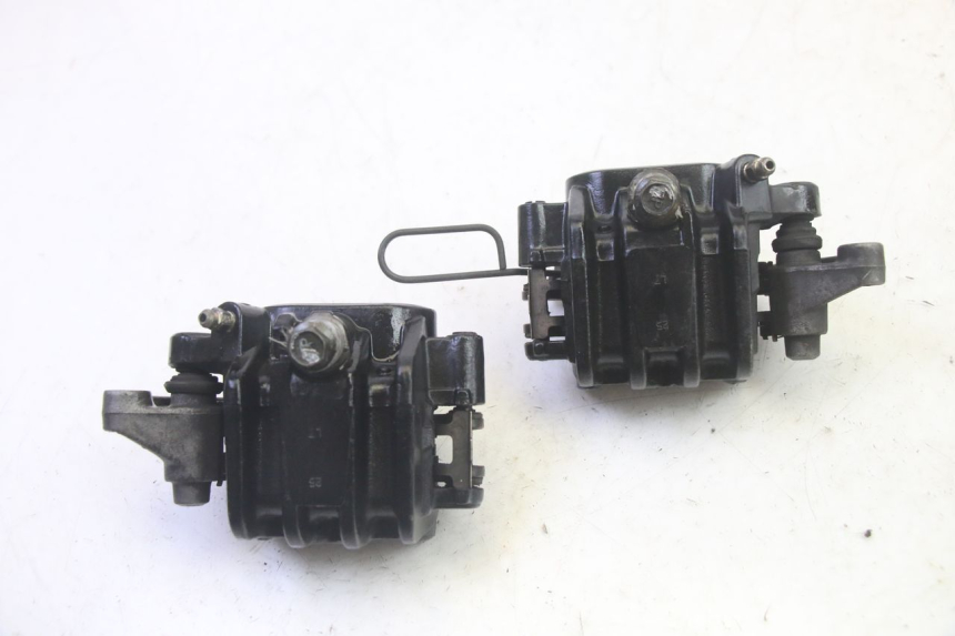 photo de PINZA FRENO ANTERIORE  SUZUKI GSF N BANDIT 600 (1996 - 1999) - Altra angolazione