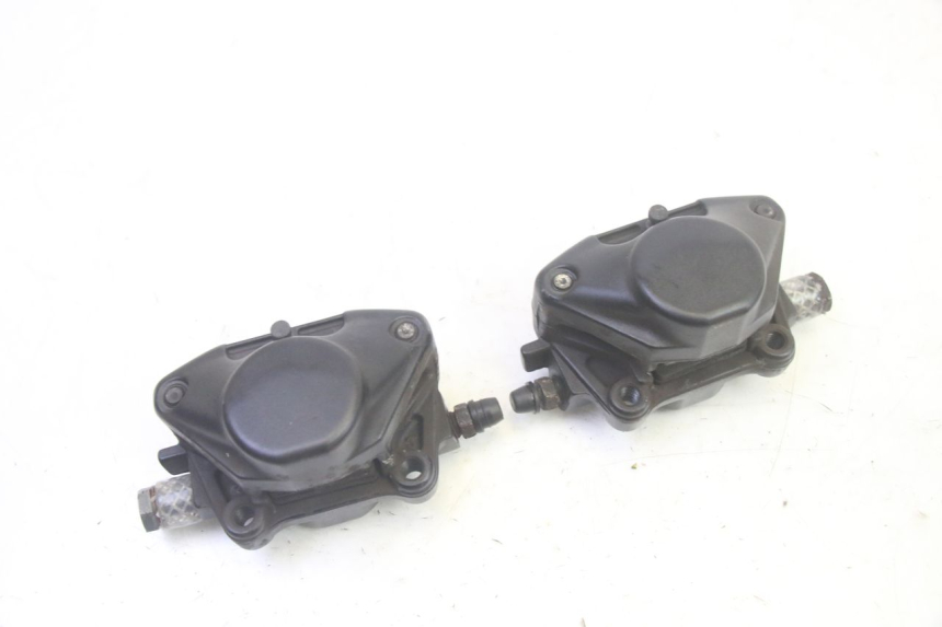 photo de PINZA FRENO ANTERIORE  PIAGGIO MP3 RL 250 (2007 - 2010) - Primo piano tecnico