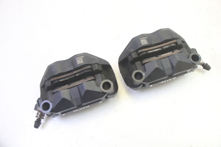photo de PINZA FRENO ANTERIORE  BMW R GS 1250 (2021 - 2024) - Dettagli dei punti di fissaggio