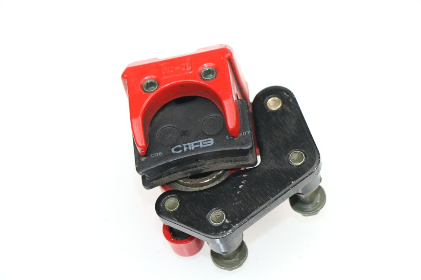 photo de Pinza freno anteriore UNIVERSAL BIKE RETRO 50QT-4 50 (2010 - 2018)