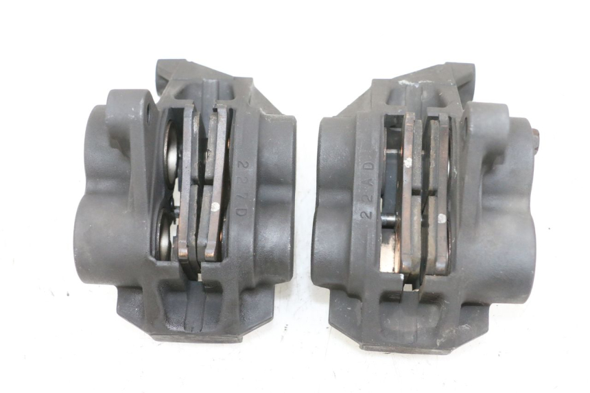 photo de PINZA FRENO ANTERIORE  YAMAHA TDM ABS 900 (2002 - 2014) - Primo piano tecnico