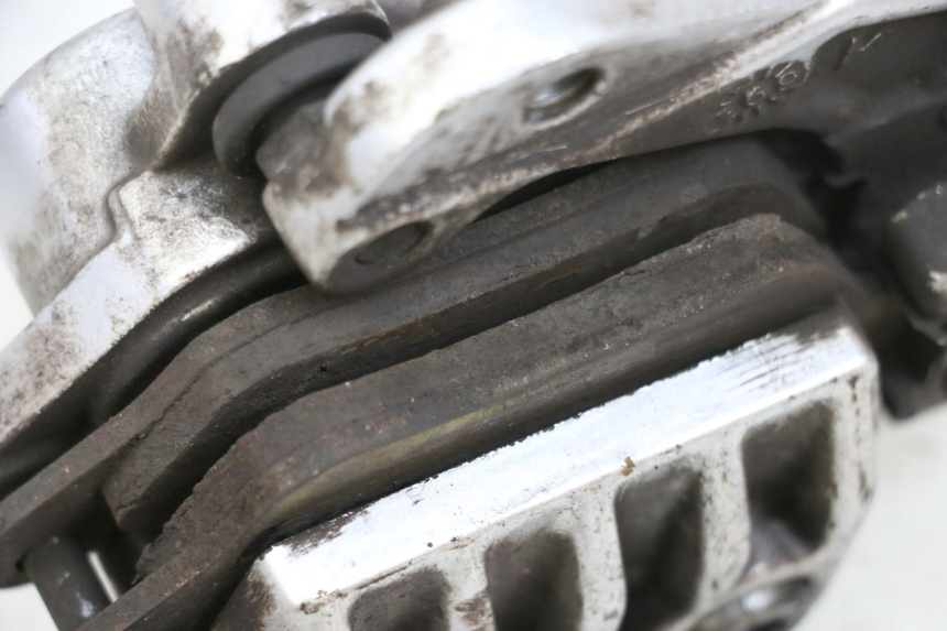 photo de PINZA FRENO ANTERIORE YAMAHA XMAX X-MAX 125 (2006 - 2009) - Altra angolazione