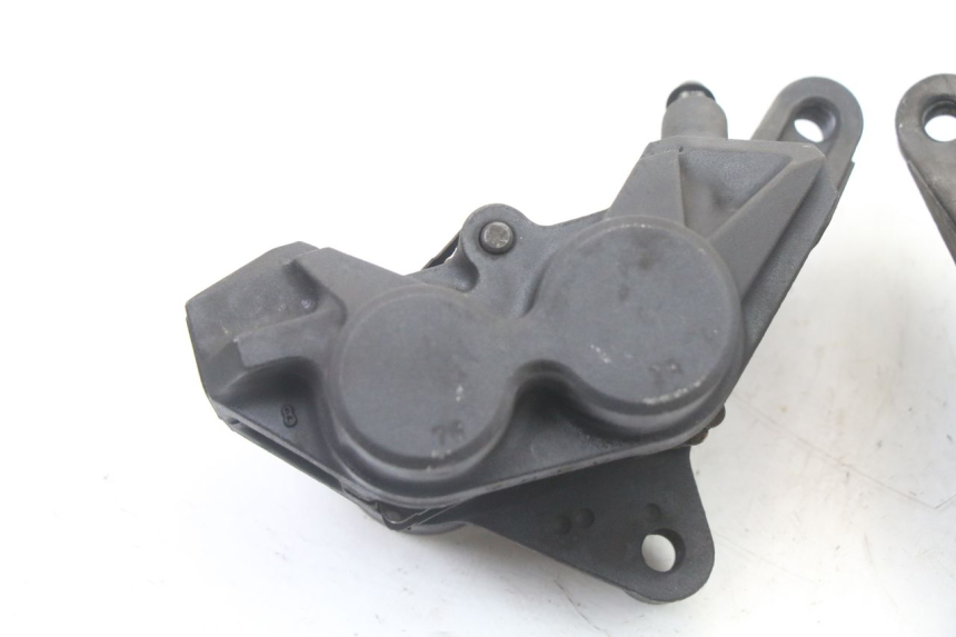 photo de PINZA FRENO ANTERIORE  YAMAHA FZ6 FAZER S2 600 (2007 - 2011)