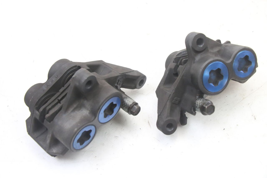 photo de PINZA FRENO ANTERIORE YAMAHA FZS FAZER 600 (2001 - 2003)