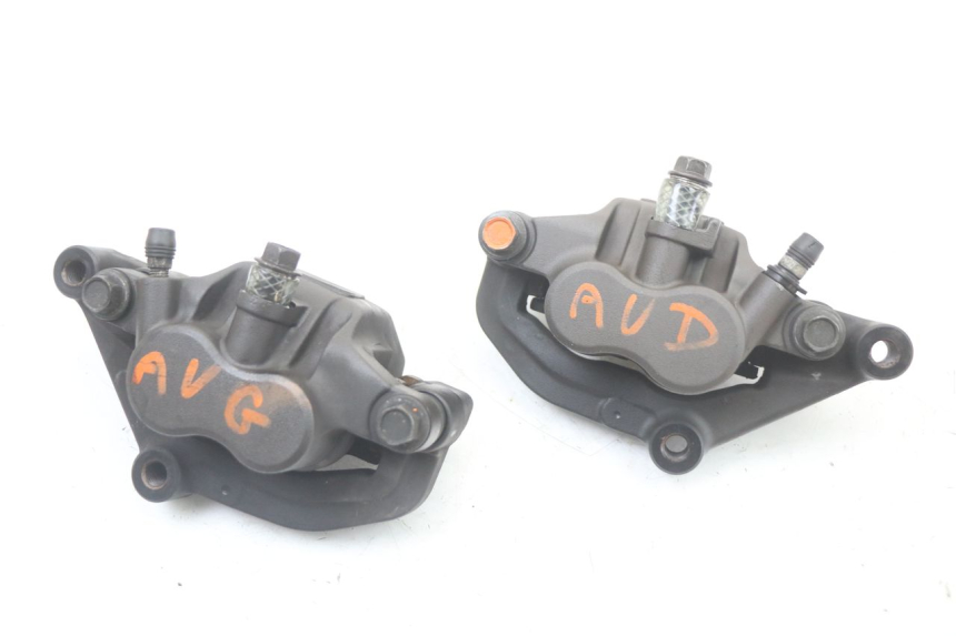 photo de PINZA FRENO ANTERIORE  YAMAHA XJ6 ABS 600 (2008 - 2016)