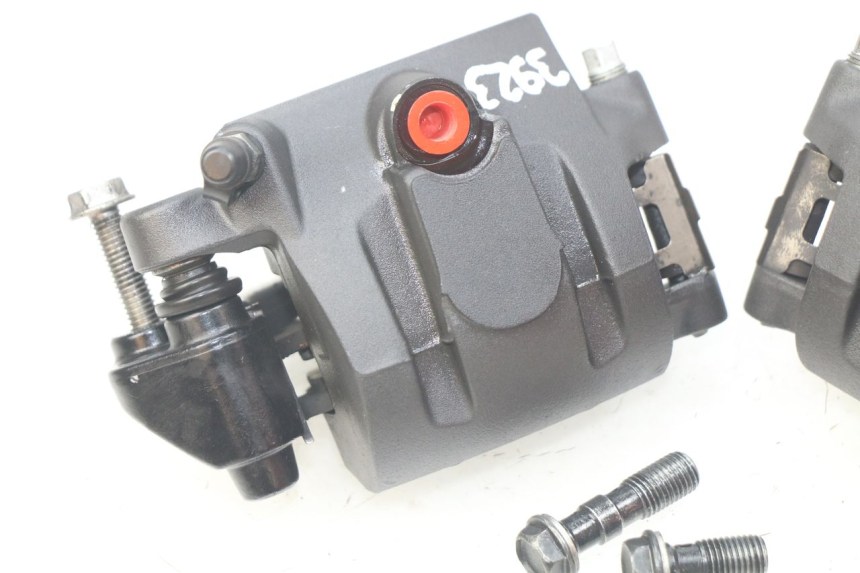 photo de PINZA FRENO ANTERIORE KAWASAKI Z 650 (2016 - 2019)