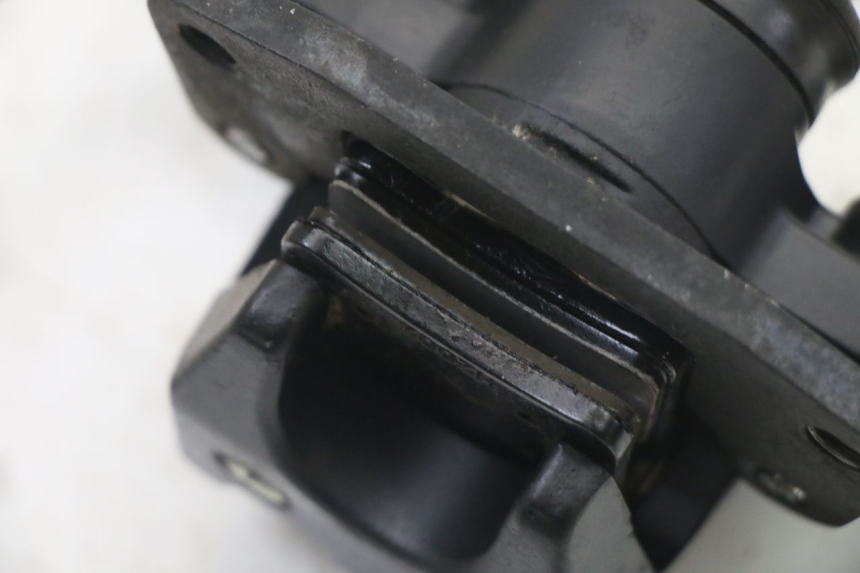 photo de ETRIER FRENO ROLL LOCK PIAGGIO MP3 LT 400 (2007 - 2012)