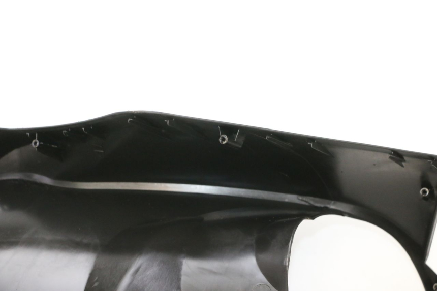 photo de FACCIATA ANTERIORE KYMCO AGILITY CITY 4T 50 (2008 - 2016) - Dettagli dei punti di fissaggio