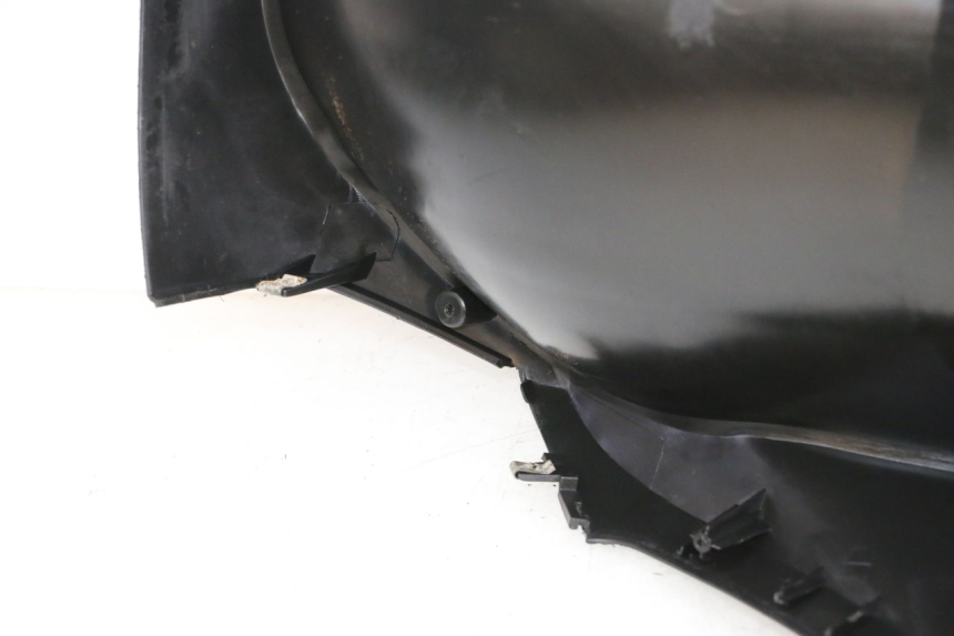 photo de FACCIATA ANTERIORE KYMCO AGILITY CITY 4T 50 (2008 - 2016) - Stato della superficie e materiale