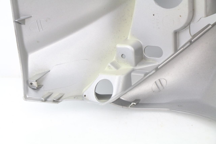 photo de FACCIATA ANTERIORE PIAGGIO BEVERLY 125 (1998 - 2005)