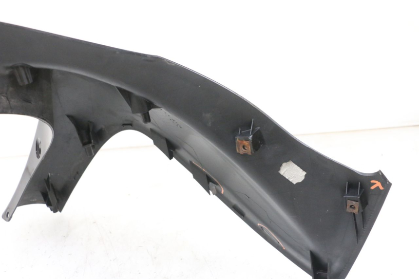 photo de FACCIATA ANTERIORE SUZUKI BURGMAN 125 (2007 - 2014) - Caratteristiche distintive