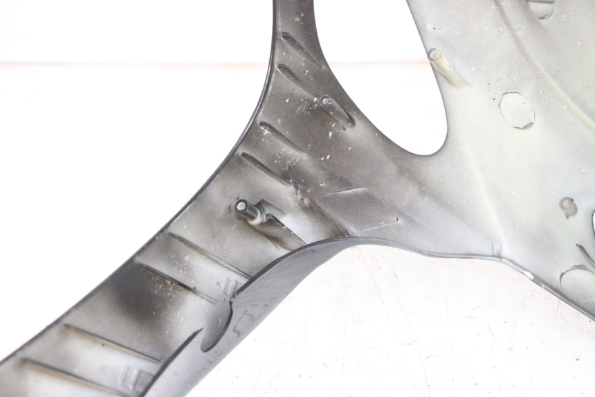 photo de SCUDO CARENA ANTERIORE LONGJIA DIGITA 4T 50 (2019 - 2022) - Zoom sullo stato d'uso