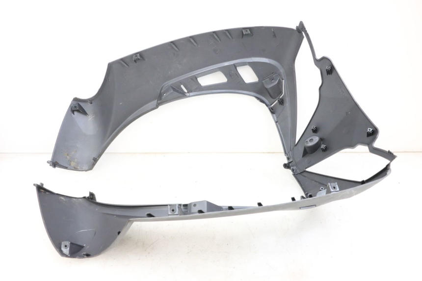 photo de SCUDO CARENA ANTERIORE PEUGEOT GEOPOLIS RS 125 (2007 - 2009)