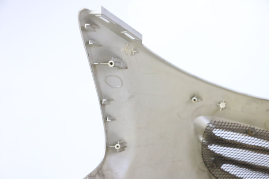 photo de SCUDO CARENA ANTERIORE KYMCO GRAND DINK 125 (2002 - 2007)