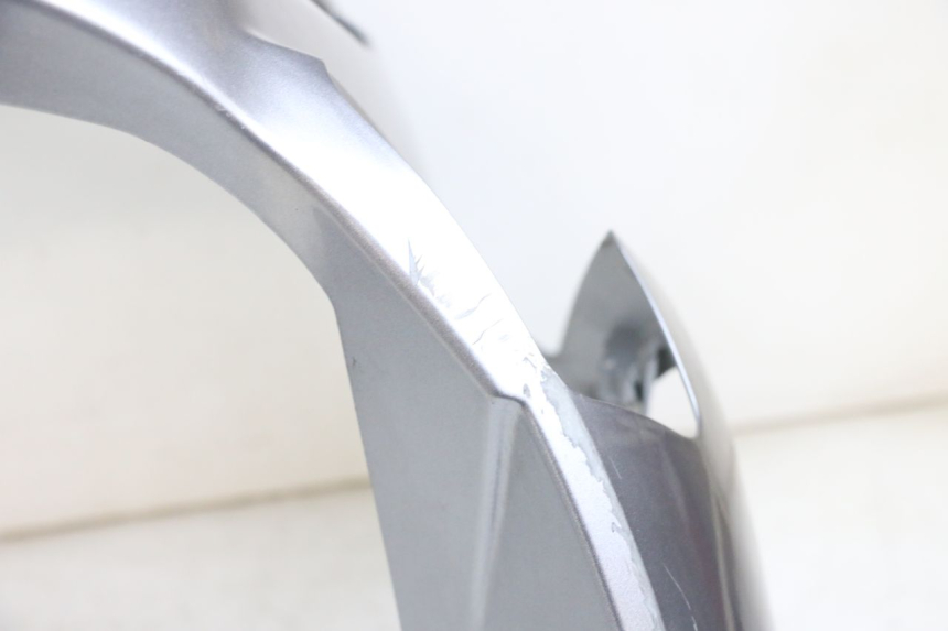 photo de SCUDO CARENA ANTERIORE SYM GTS EVO 125 (2009 - 2013) - Primo piano ad alta risoluzione