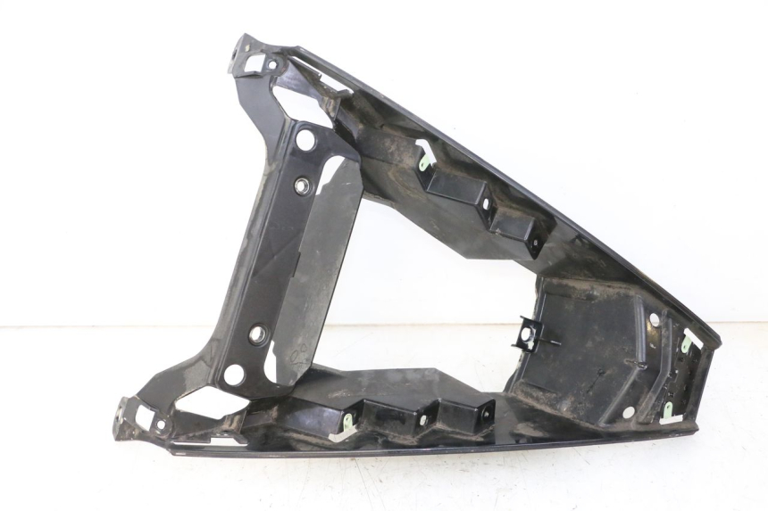 photo de PARAURTI ANTERIORE INFERIORE PEUGEOT CITYSTAR 50 (2013 - 2017)