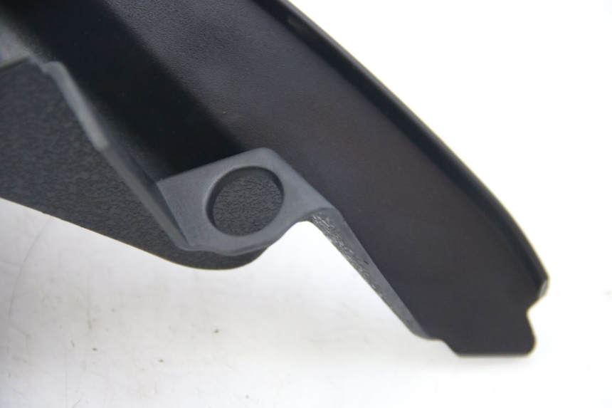 photo de CARENA ANTERIORE INFERIORE PEUGEOT CITYSTAR IE 2T 50 (2018 - 2021) - Zoom sullo stato d'uso