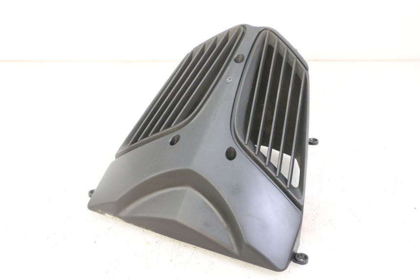 photo de CARENA ANTERIORE INFERIORE KYMCO DINK 4T 50 (2007 - 2018)