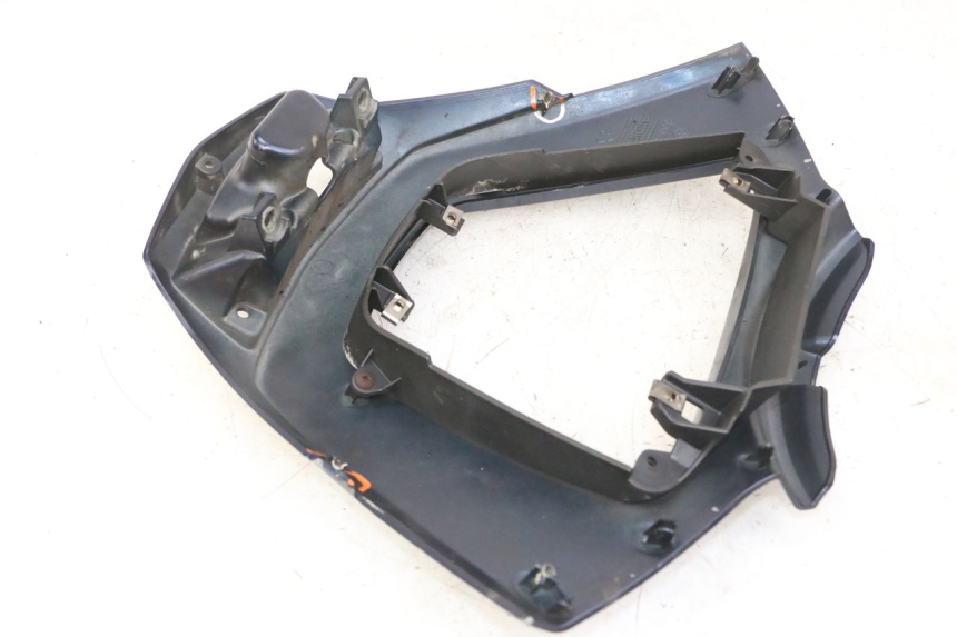 photo de CARENA ANTERIORE INFERIORE PIAGGIO MP3 LT 300 (2010 - 2016)
