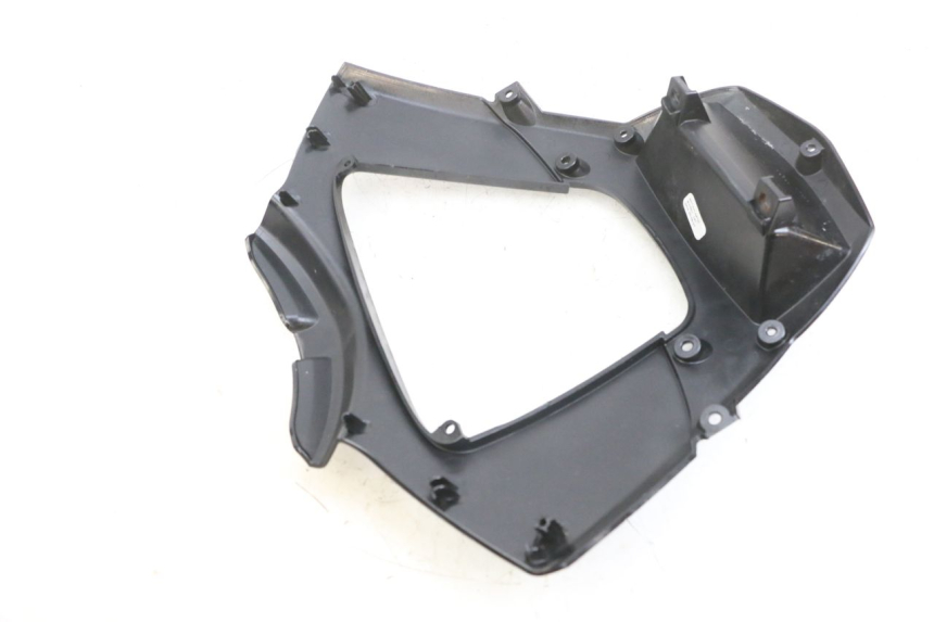 photo de PARAURTI ANTERIORE INFERIORE PIAGGIO MP3 LT 400 (2007 - 2012) - Primo piano tecnico