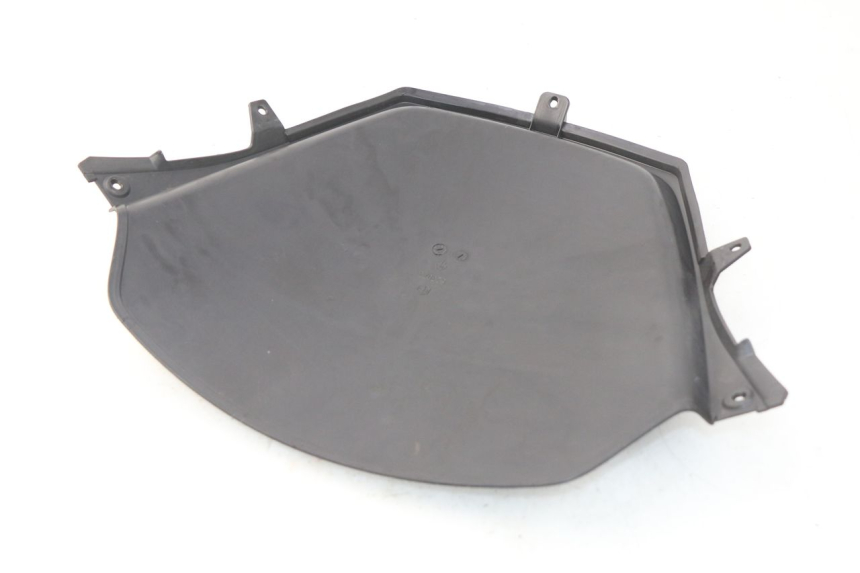 photo de FACCIATA ANTERIORE INTERNA PIAGGIO MP3 LT 400 (2007 - 2012)