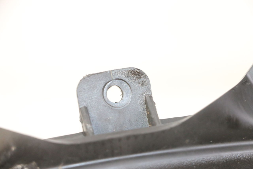 photo de FACCIATA ANTERIORE INTERNA PIAGGIO MP3 LT 300 (2010 - 2016)