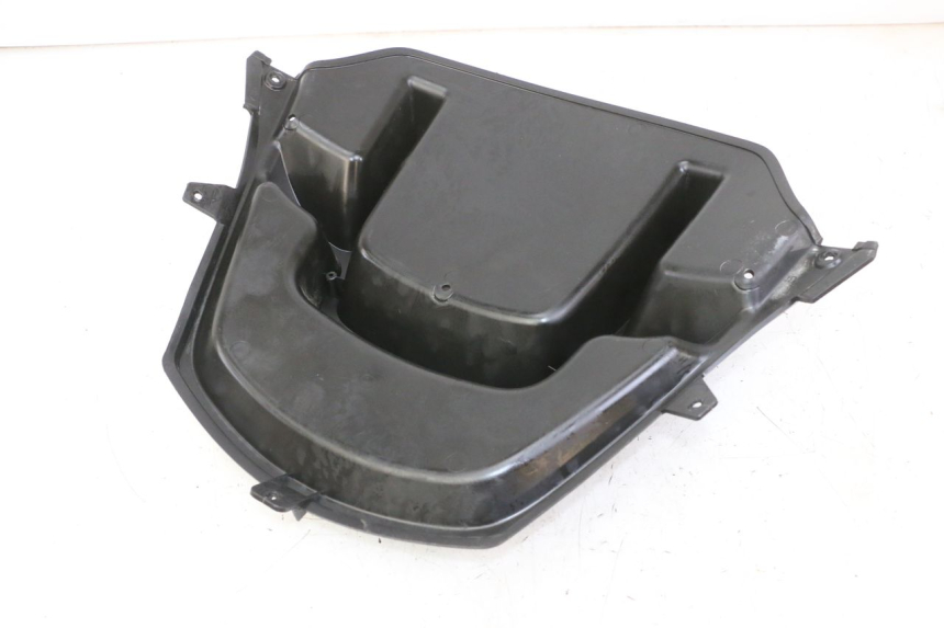 photo de FACCIATA ANTERIORE INTERNA PIAGGIO MP3 LT 300 (2010 - 2016)