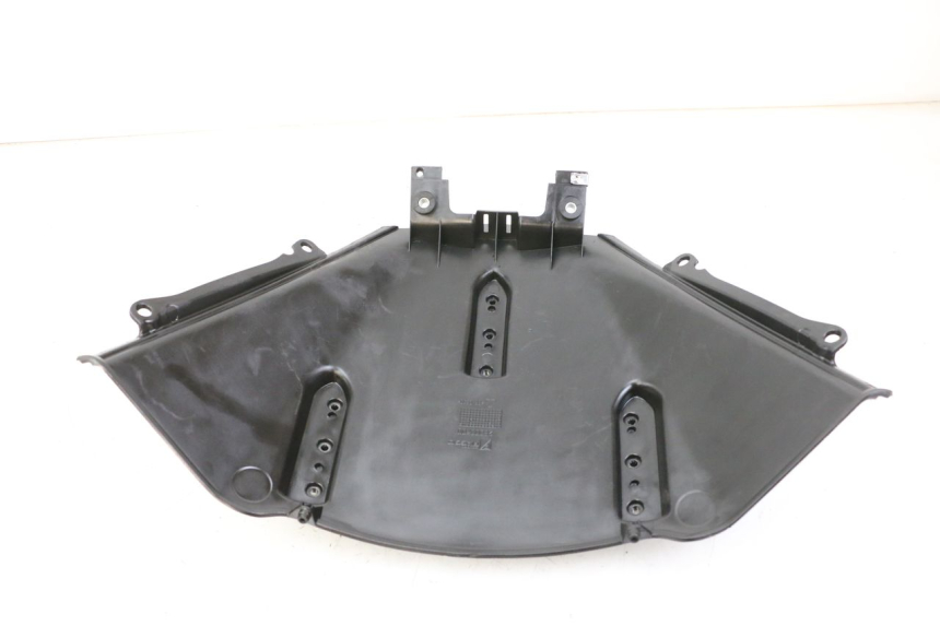 photo de CARENA ANTERIORE INTERNA PIAGGIO MP3 500 (2014 - 2016)