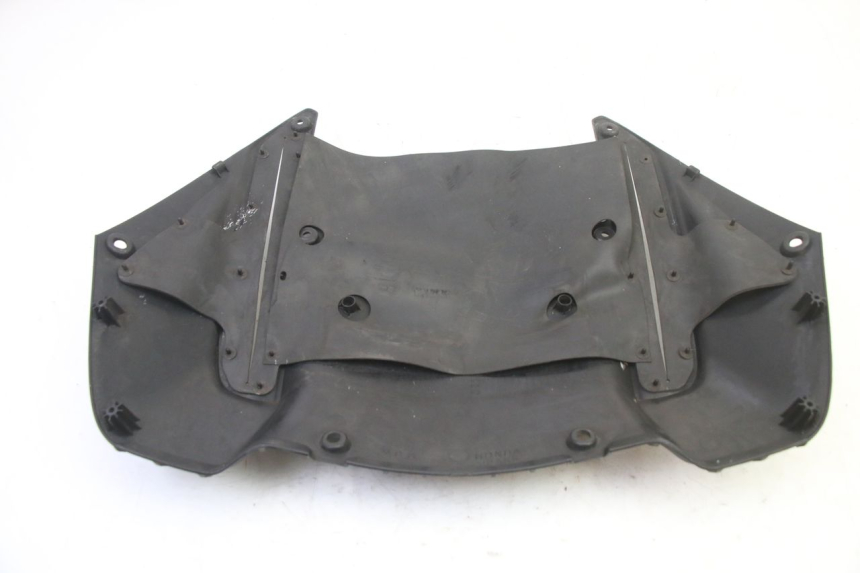 photo de CARENA ANTERIORE INTERNA HONDA ST PAN EUROPEAN 1300 (2002 - 2013)