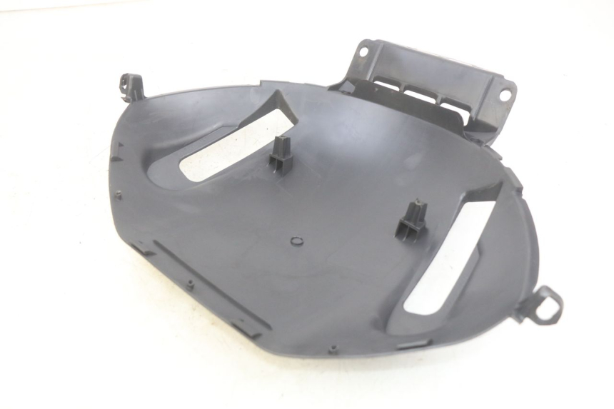 photo de FACCIATA ANTERIORE INTERNA SUZUKI BURGMAN 650 (2002 - 2004)
