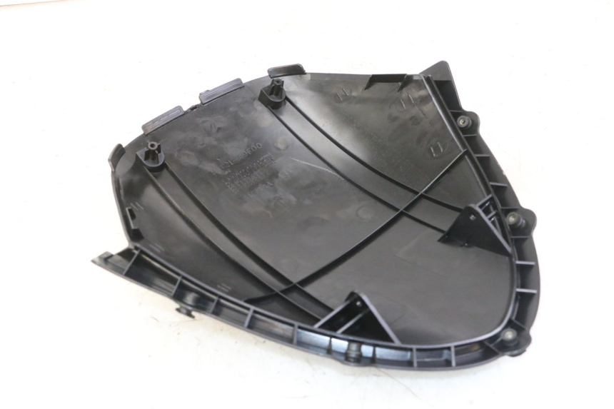 photo de FACCIATA ANTERIORE INTERNA SUZUKI UH BURGMAN 125 (2002 - 2006)