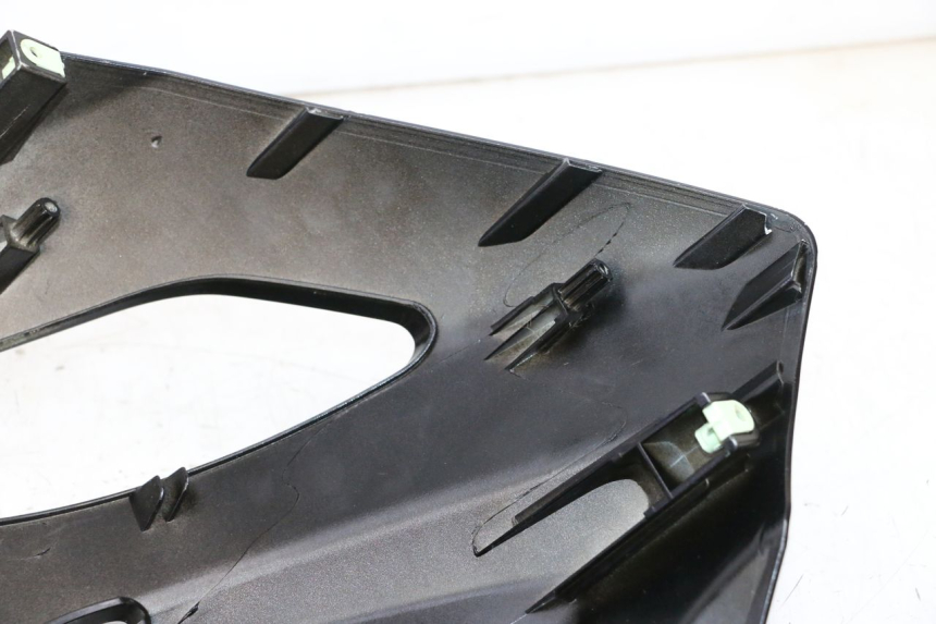 photo de FACCIATA ANTERIORE PEUGEOT KISBEE 4T 50 (2018 - 2022) - Primo piano tecnico