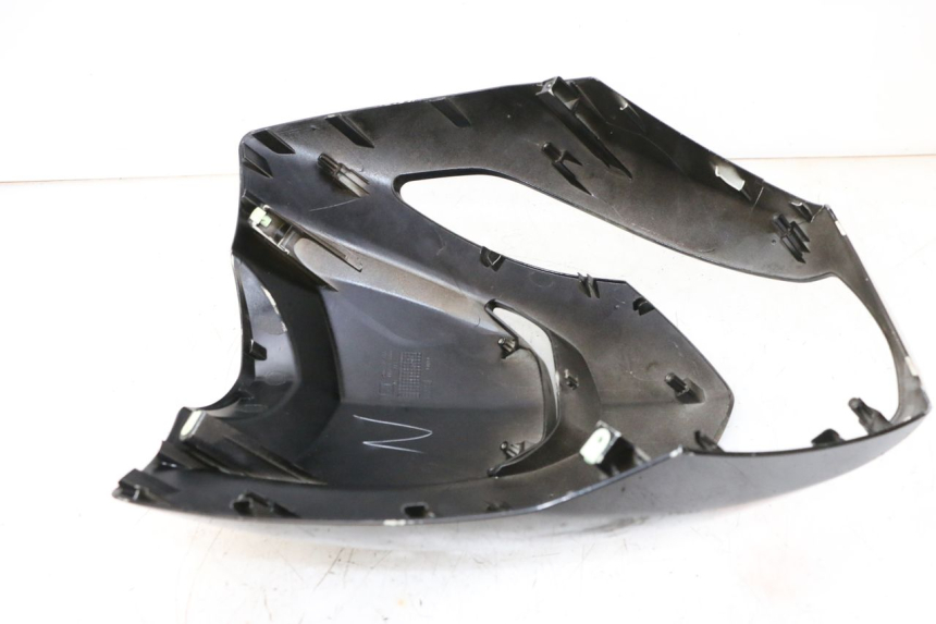 photo de FACCIATA ANTERIORE PEUGEOT KISBEE 4T 50 (2018 - 2022) - Stato della superficie e materiale