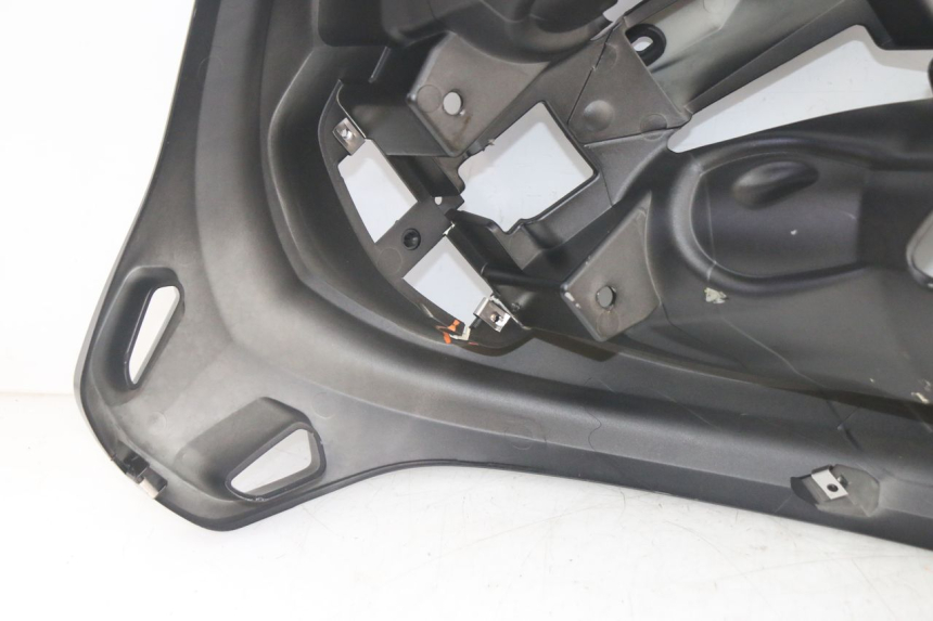 photo de SCUDO CARENA ANTERIORE PIAGGIO MP3 HPE 300 (2019 - 2026) - Foto prodotto supplementare