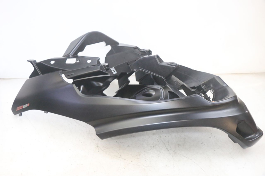 photo de SCUDO CARENA ANTERIORE PIAGGIO MP3 HPE 300 (2019 - 2026) - Panoramica del profilo